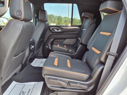 Used 2024 GMC Yukon AT4 w/ AT4 Premium Plus Package AWD/4WD image 25