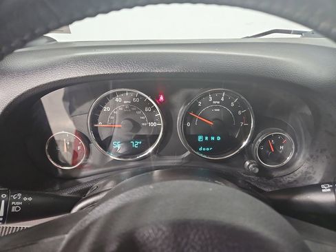 Used 2016 Jeep Wrangler Unlimited Sport w/ Quick Order Package 24S AWD/4WD image 16
