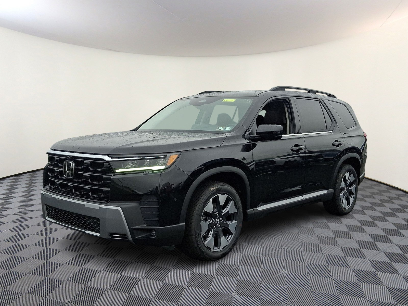 New 2026 Honda Pilot Elite image 2