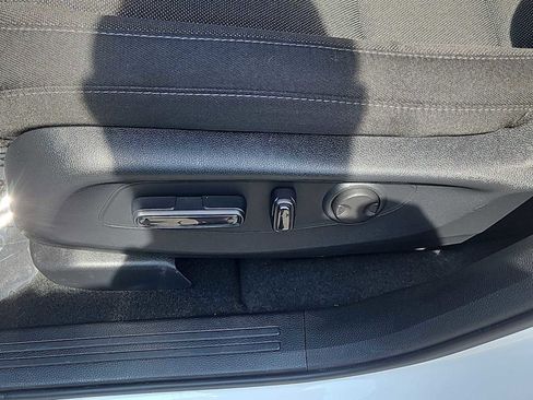 Certified 2024 Honda CR-V EX image 20