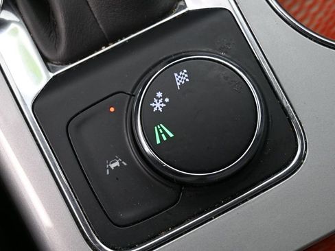 Used 2023 Chevrolet Blazer LT FWD image 28