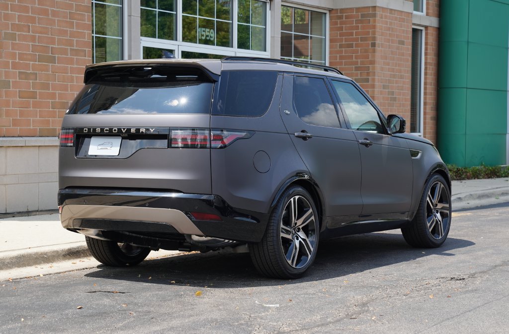 New 2026 Land Rover Discovery Limited Edition AWD/4WD image 6