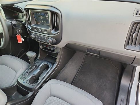 Used 2019 Chevrolet Colorado W/T image 25