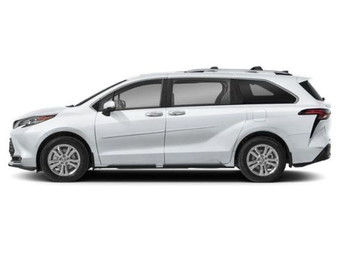 New 2026 Toyota Sienna Platinum AWD/4WD image 3