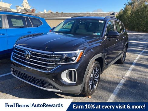 New 2026 Volkswagen Atlas SE image 3