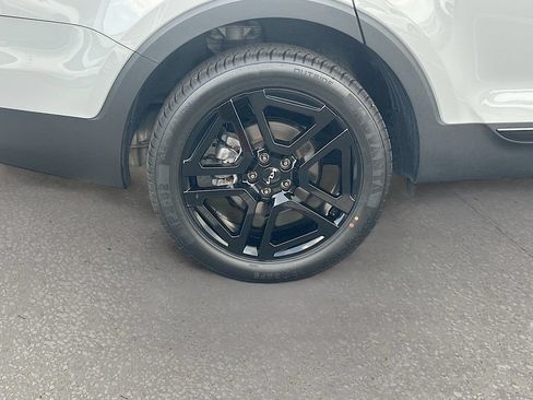 Certified 2024 Kia Telluride EX X-Line AWD/4WD image 33