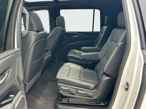 Certified 2024 Cadillac Escalade ESV Sport w/ LPO, ONYX Package AWD/4WD image 17