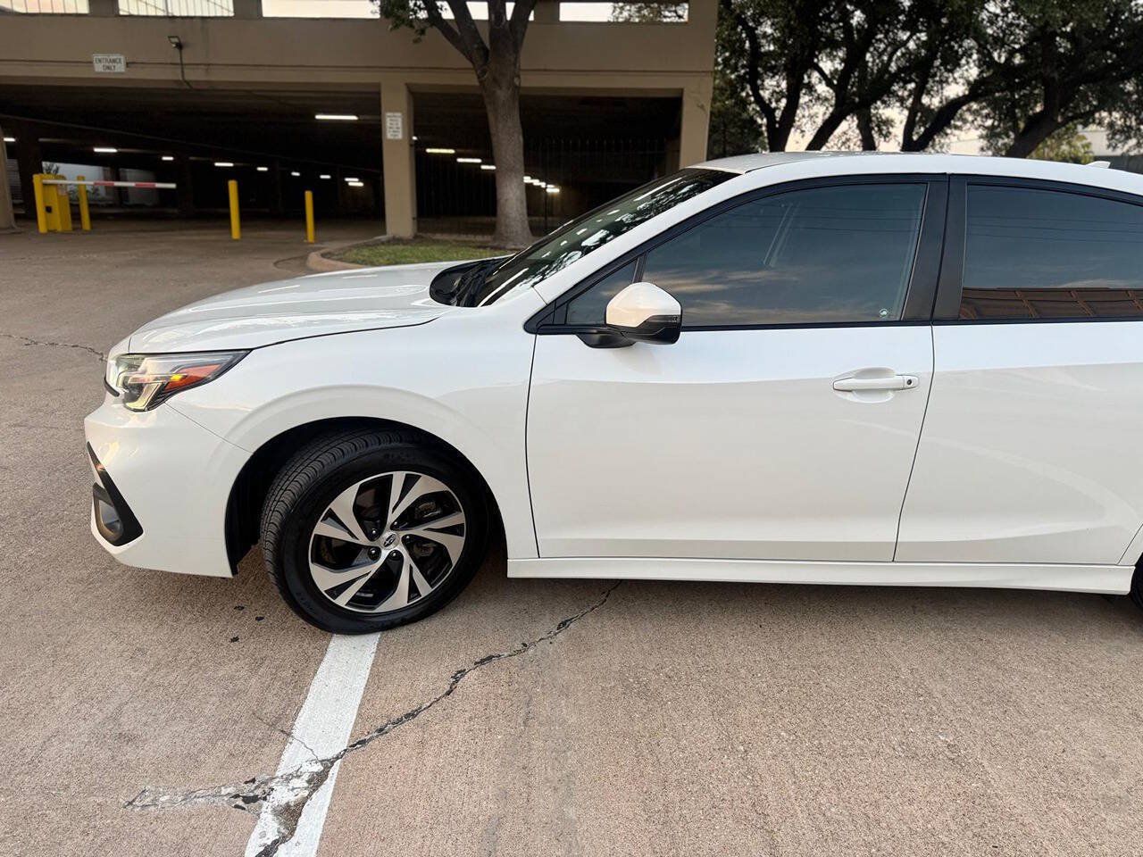 Used 2023 Subaru Legacy Premium AWD/4WD image 4