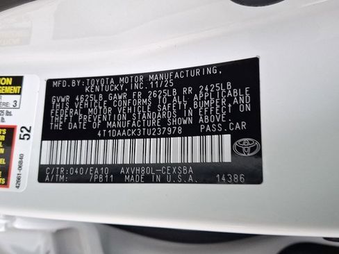 New 2026 Toyota Camry SE image 19