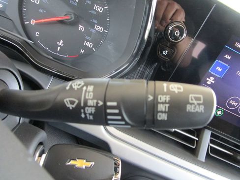 New 2026 Chevrolet Trax LS w/ LS Convenience Package FWD image 22