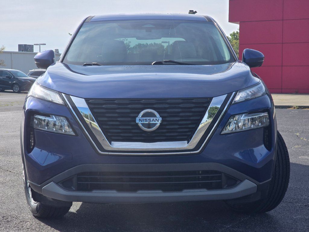 Used 2021 Nissan Rogue SV AWD/4WD image 8
