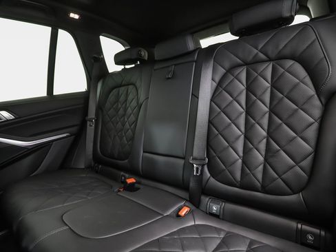 Certified 2024 BMW X5 xDrive50e image 23