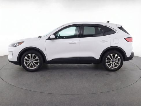 Used 2021 Ford Escape SE FWD image 6