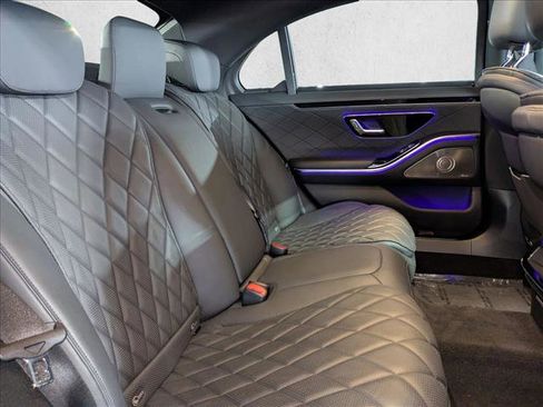 Used 2023 Mercedes-Benz S 580 4MATIC Sedan image 20