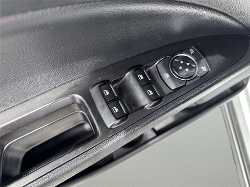 Used 2019 Ford Fusion SEL FWD image 21