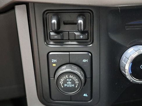 Used 2024 Ford F150 XLT w/ Equipment Group 302A MID image 29