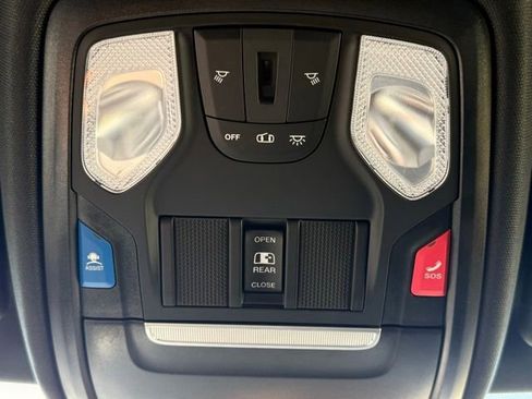 Used 2024 RAM 1500 Big Horn AWD/4WD image 28
