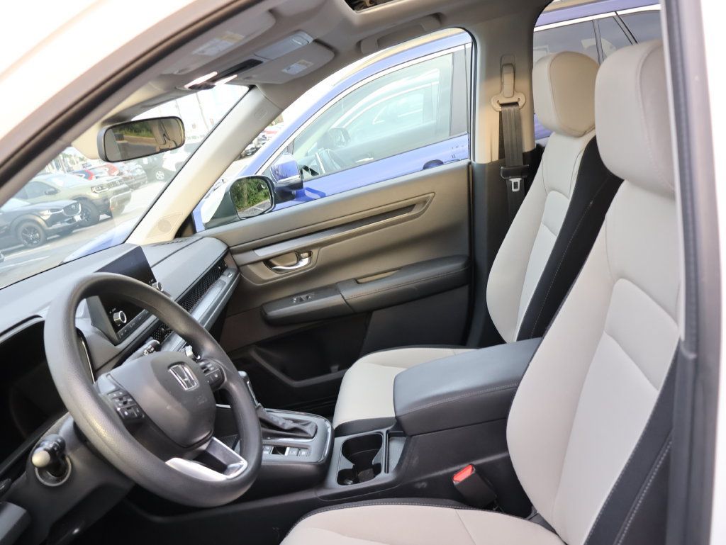 Used 2024 Honda CR-V EX image 11