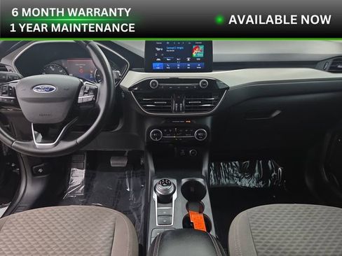 Used 2021 Ford Escape SE w/ SE Sport Appearance Package image 10