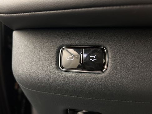 Used 2025 Lincoln Navigator Reserve w/ Jet Appearance Package image 25