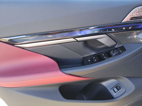 New 2026 BMW 540i xDrive w/ M Sport Package image 12