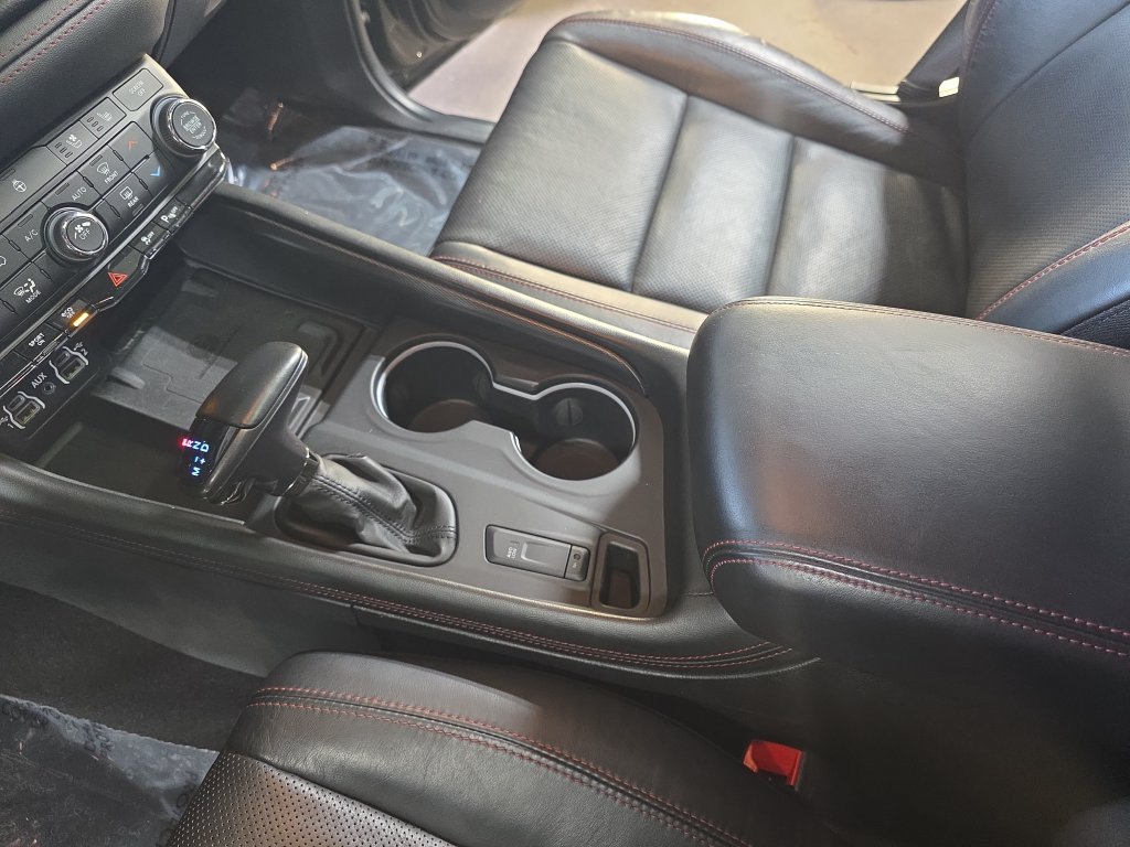 Used 2023 Dodge Durango R/T w/ Blacktop Package AWD/4WD image 27