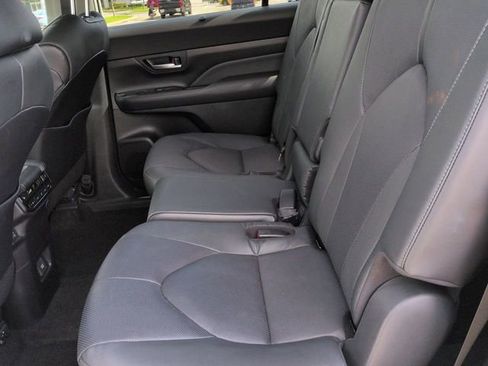 Certified 2024 Toyota Grand Highlander AWD Hybrid image 14