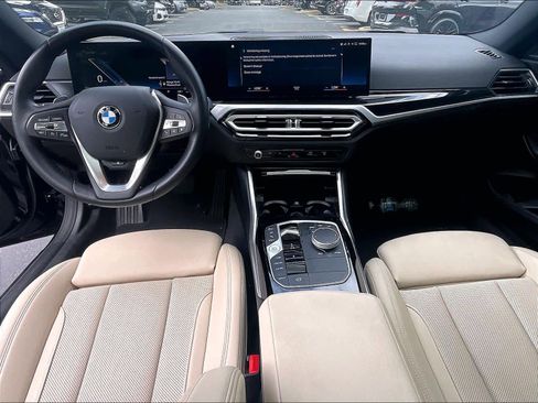 Used 2023 BMW 230i Coupe w/ Convenience Package image 16