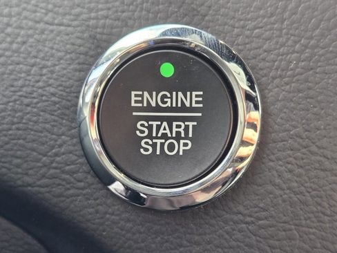 Certified 2022 Ford Edge ST w/ Equipment Group 401A image 19