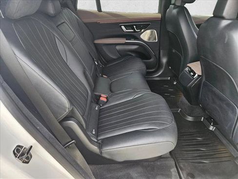 Certified 2023 Mercedes-Benz EQS 580 4MATIC SUV image 20