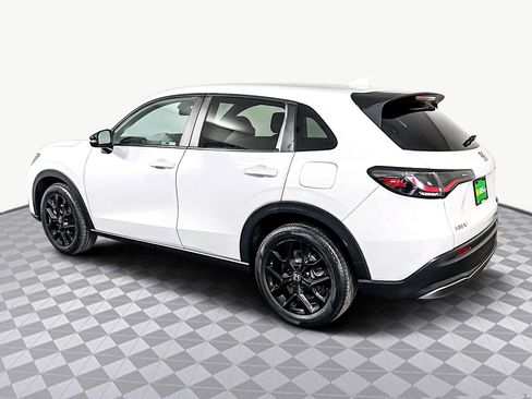 Used 2023 Honda HR-V Sport image 7