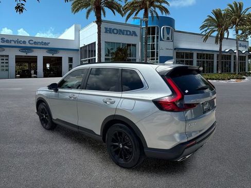 Used 2025 Honda CR-V Sport image 5