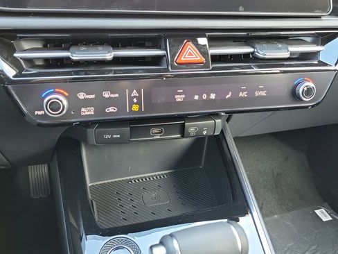 New 2026 Kia Niro EX image 22