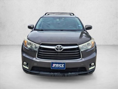 Used 2014 Toyota Highlander Limited image 2