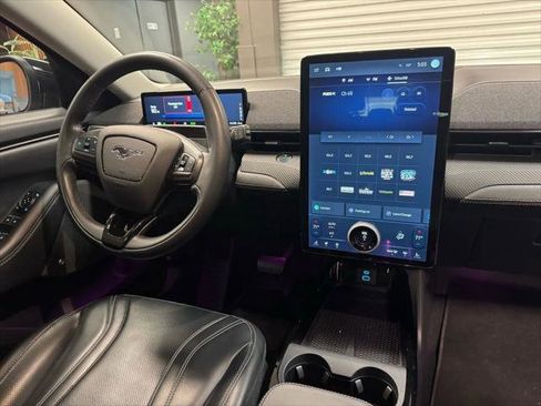 Used 2023 Ford Mustang Mach-E Premium image 14