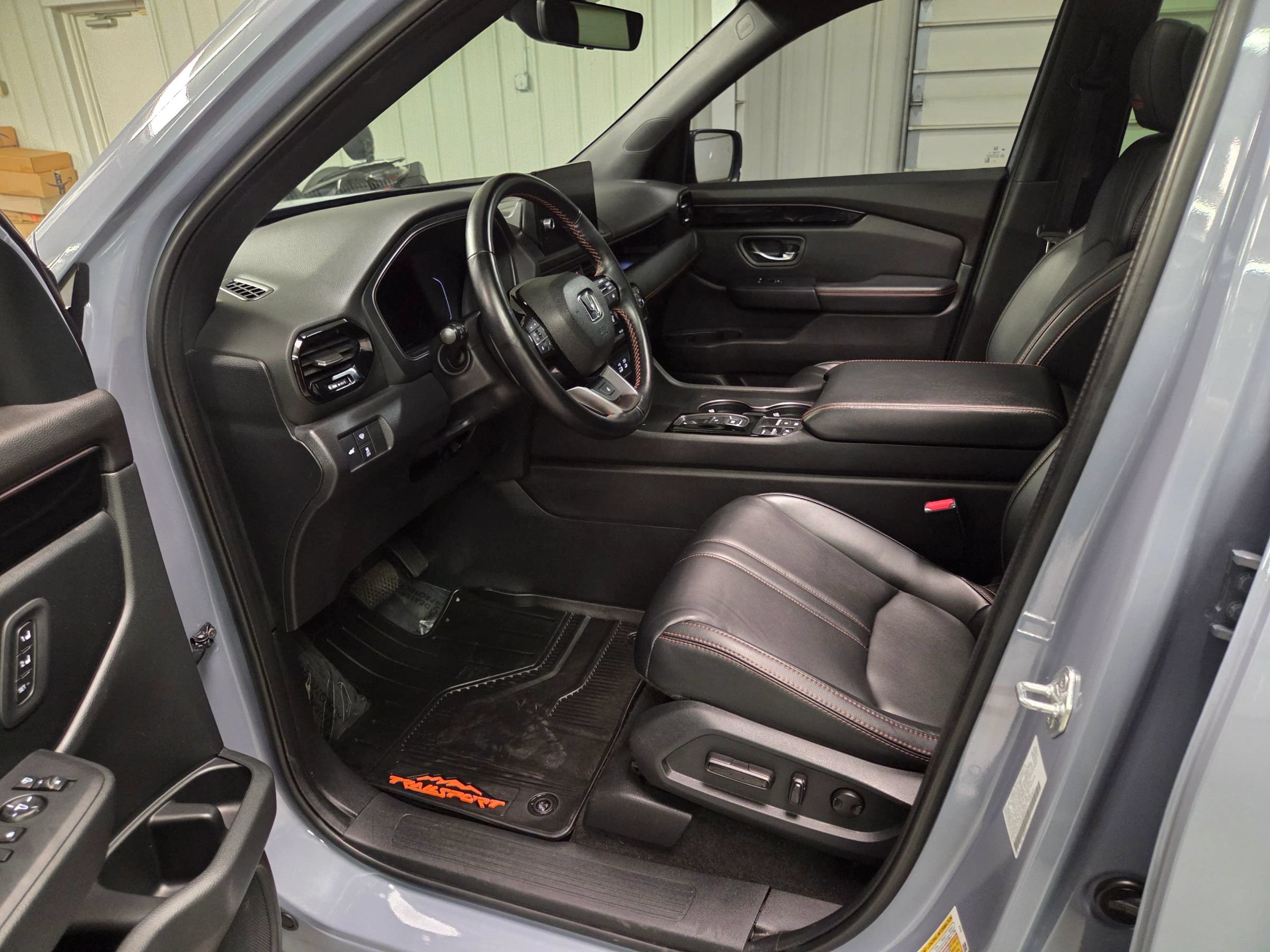 Used 2024 Honda Pilot TrailSport image 14