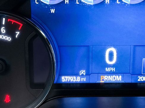 Used 2024 Ford Expedition Limited image 37