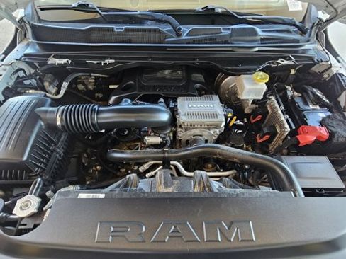 Used 2021 RAM 1500 Laramie image 11