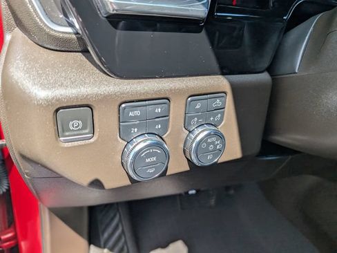 Used 2023 GMC Sierra 1500 SLT w/ SLT Premium Package AWD/4WD image 15