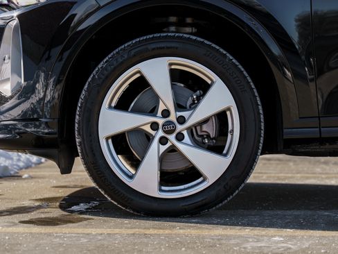 Certified 2025 Audi Q5 Premium Plus w/ Premium Plus image 27