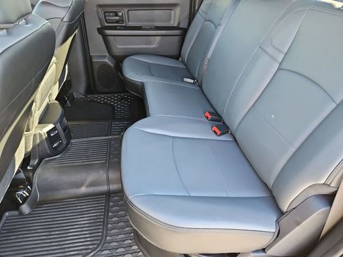 Used 2022 RAM 2500 Tradesman w/ Chrome Appearance Group image 20