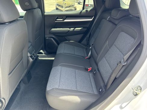 New 2026 GMC Terrain Elevation w/ Technology Package II AWD/4WD image 27