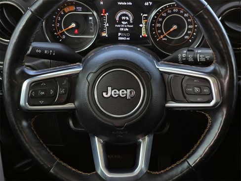 Used 2021 Jeep Wrangler Unlimited Sahara image 16