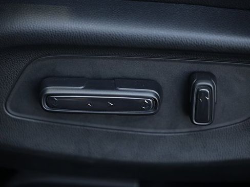 New 2026 Honda HR-V EX-L image 29