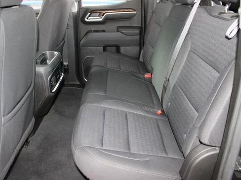 Used 2022 GMC Sierra 1500 Elevation RWD image 21