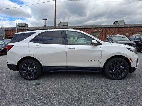 Used 2022 Chevrolet Equinox RS w/ RS Leather Package AWD/4WD image 7