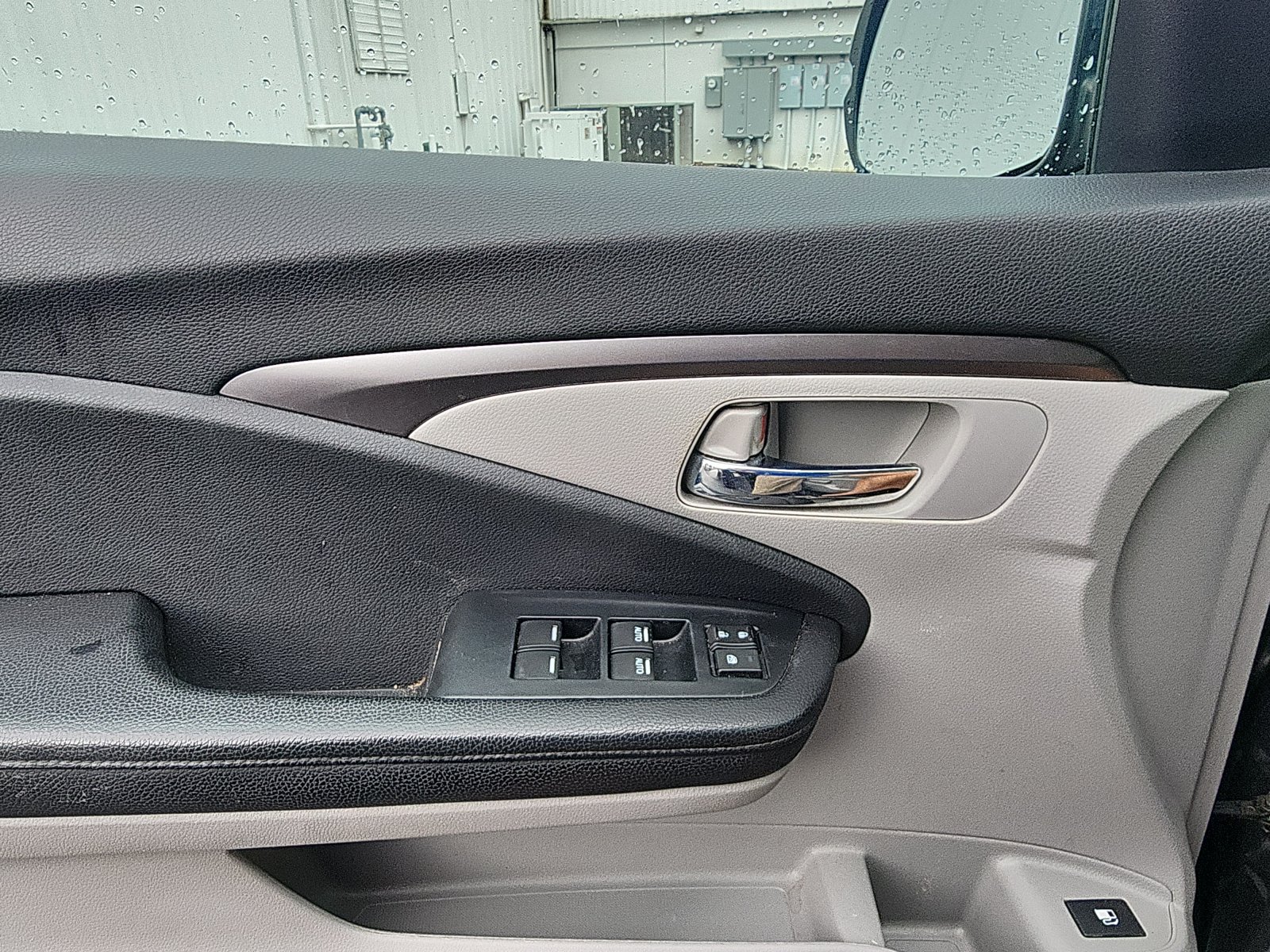 Used 2021 Honda Pilot EX image 14
