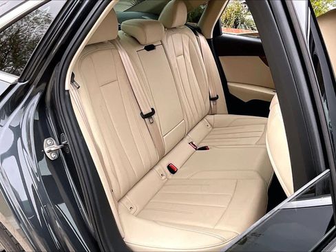 Used 2023 Audi A4 2.0T Premium w/ Convenience Package image 18