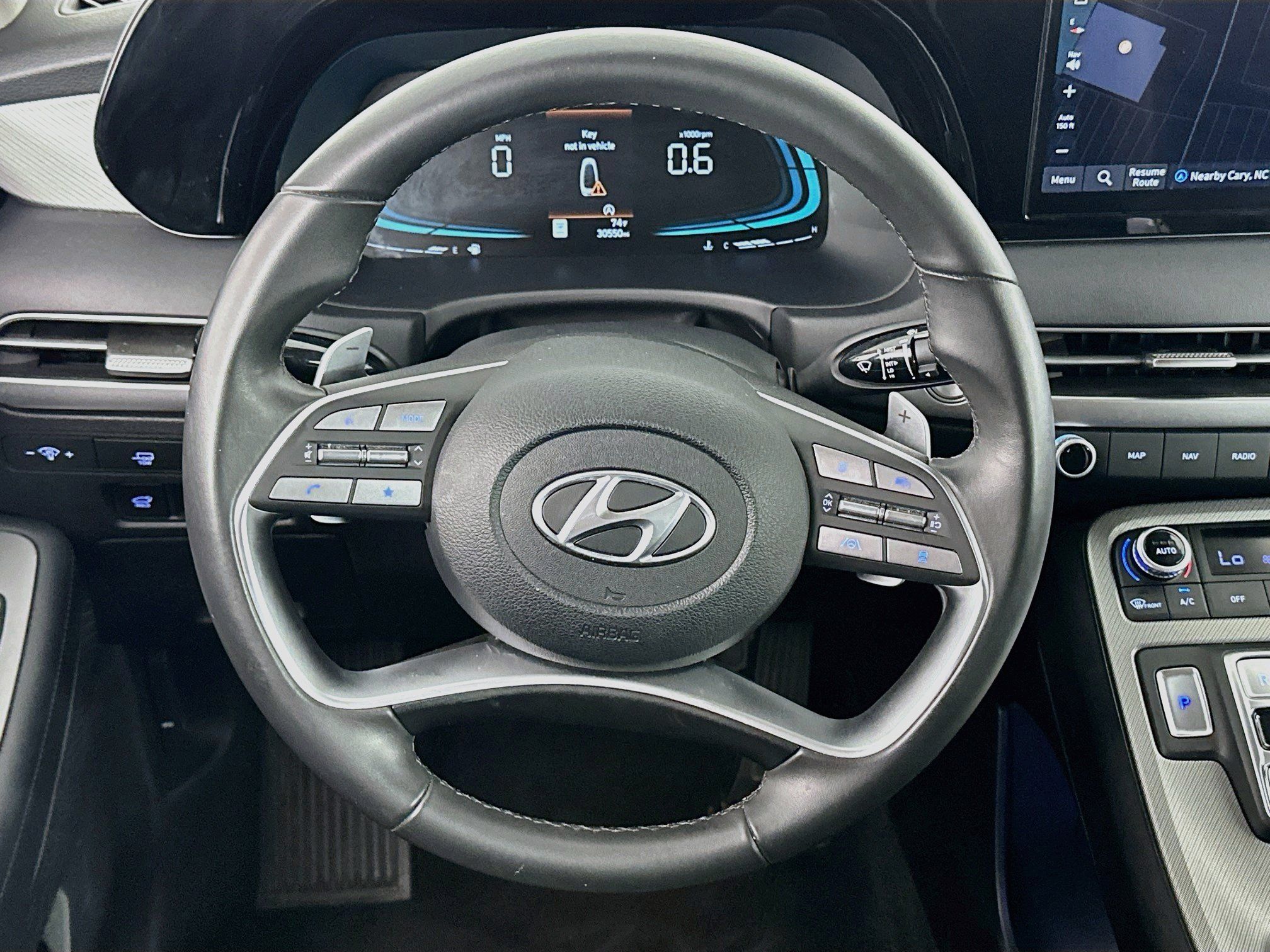 Used 2025 Hyundai Palisade SEL AWD/4WD image 18