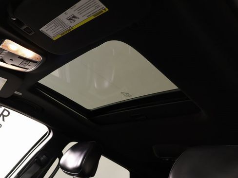 Used 2020 Dodge Durango GT image 16